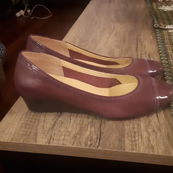 ladies shoes - Picture 2 of 4